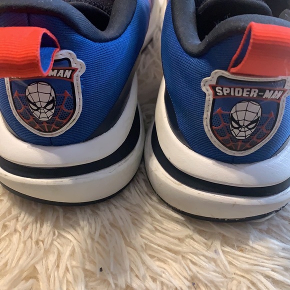Adidas Marvel Spider-Man sneakers - Picture 4 of 4